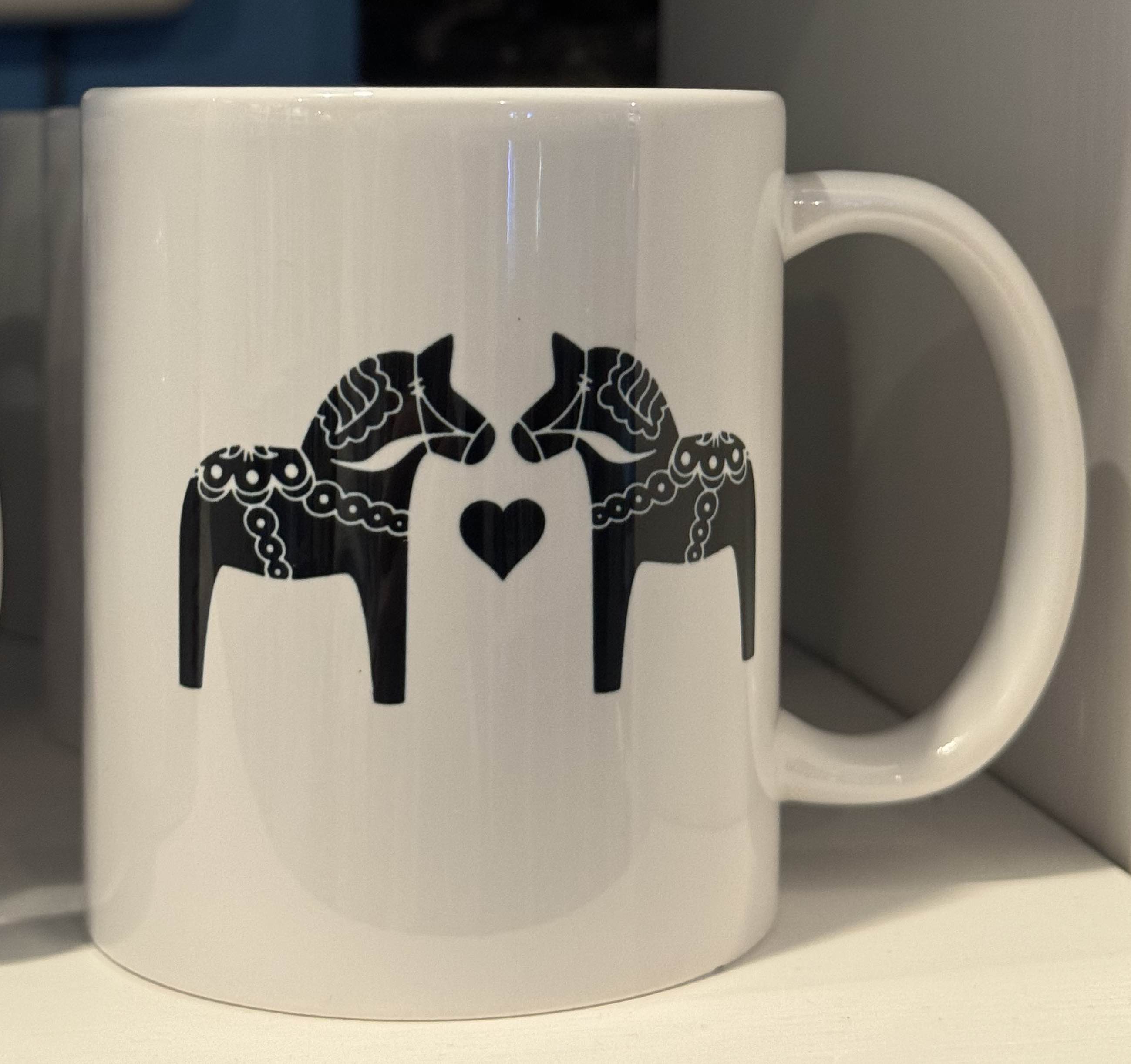 White dala horse mug